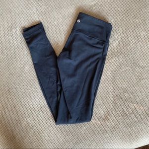 Black full length Lululemon leggings